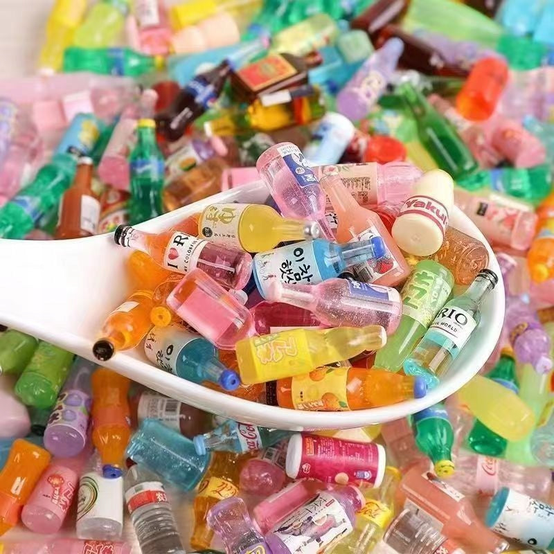 100PCS MINI FOOD CUTE ACCESSORIES FOR BIRTHDAY KIDS
