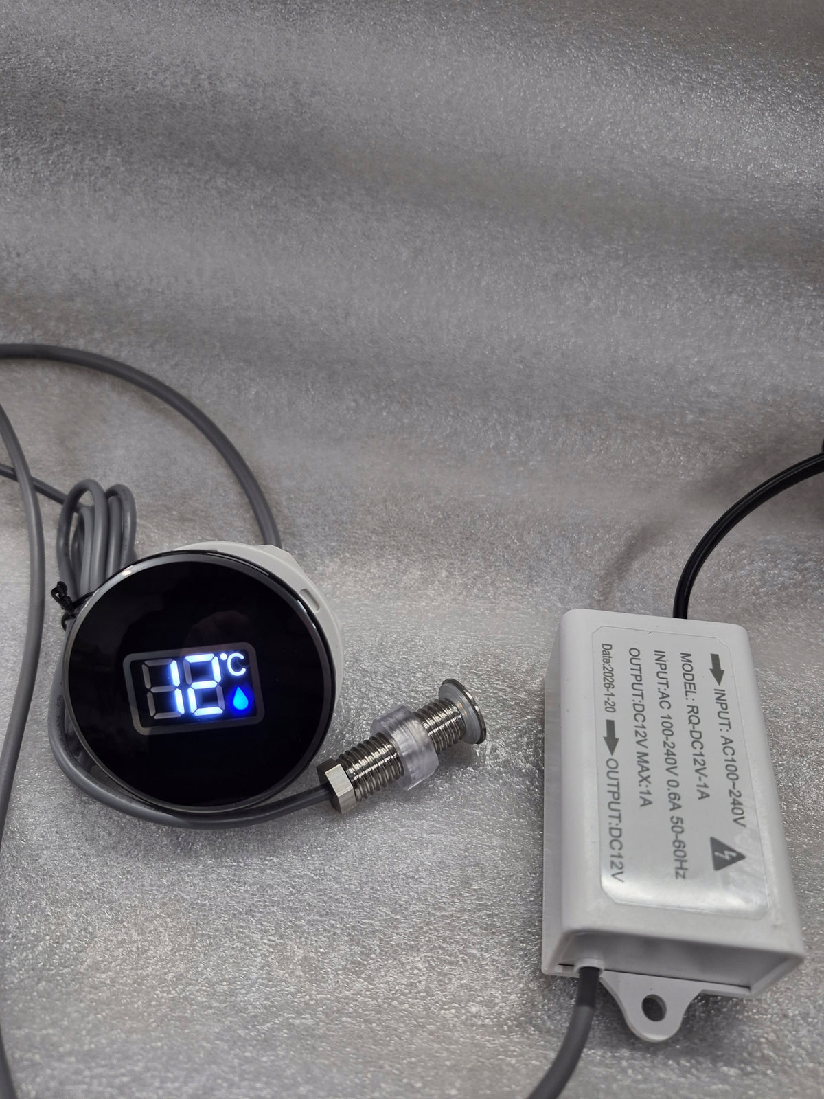 12V thermometer for jacuzzi, bani, tub, spa tub