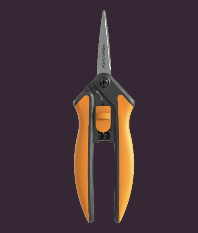 140mm Solid Fiskars F1051600 scissors