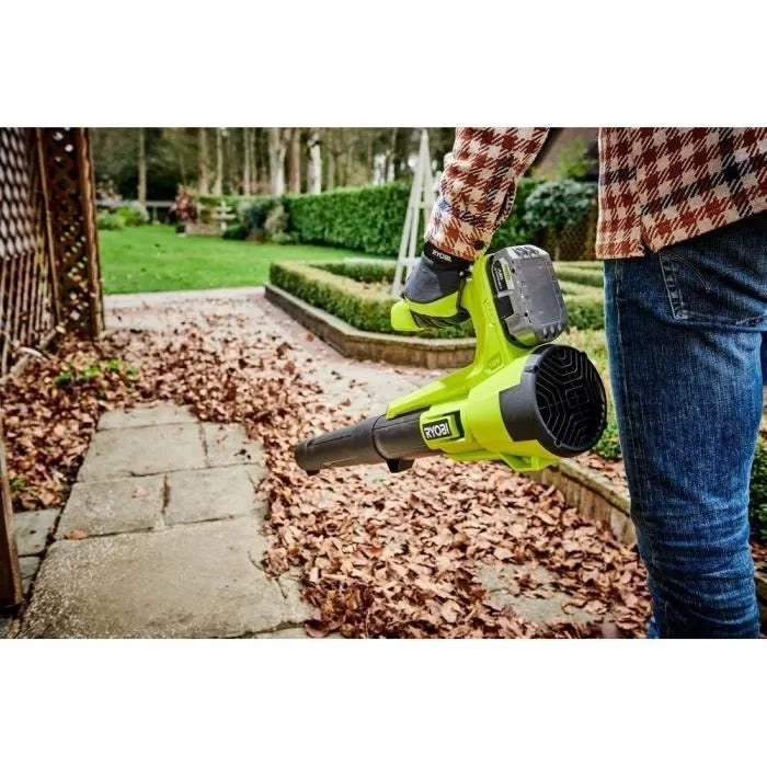 18V ONE+ leaf blower included with 4.0 Ah battery and charger Air velocity 145 km/h