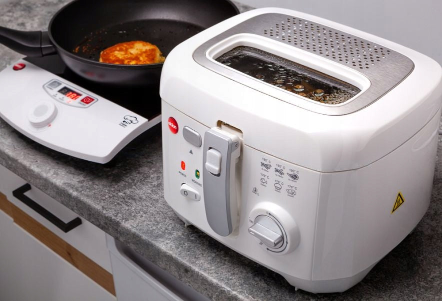 2X ELDOM AIR FRYER FR18 WHITE 2.5L 1800W FOLDING HANDLE Brand Eldom