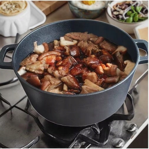 2in1 Cast Iron 24cm Pot with Pan Cover – Black Baking Pan Manufacturer code 7701
