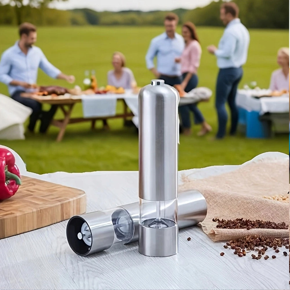 2x SET ELECTRIC GRINDER FOR GRINDING CERAMIC FOR SALT AND PEPPER 2pcs. Manufacturer code Zestaw elektryczny młtnek do mielenia 2 szt