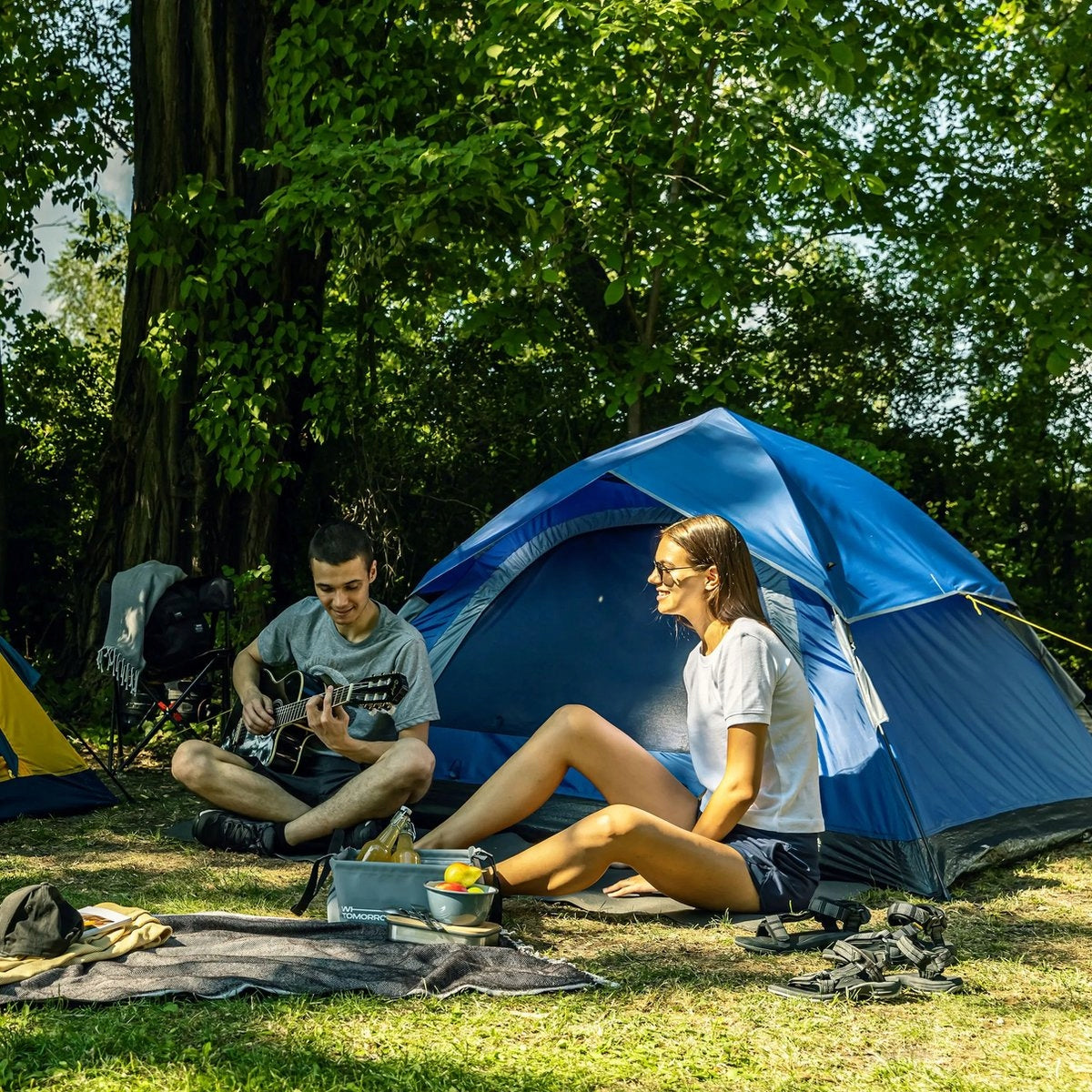 3 Person Camping Tent Pop Up 3 Person Blue FOLDING IN 10 SECONDS Waterproofness 2000 mm