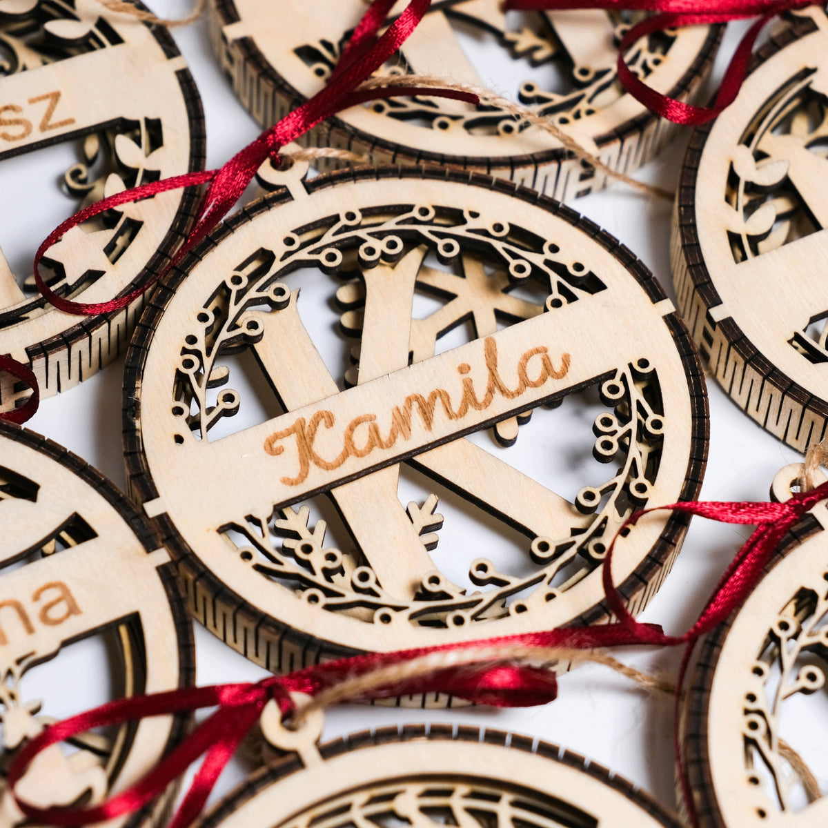 3D BAUBLE WITH NAME Wooden Personalized Name Day For Christmas Tree Gift Packaging status original