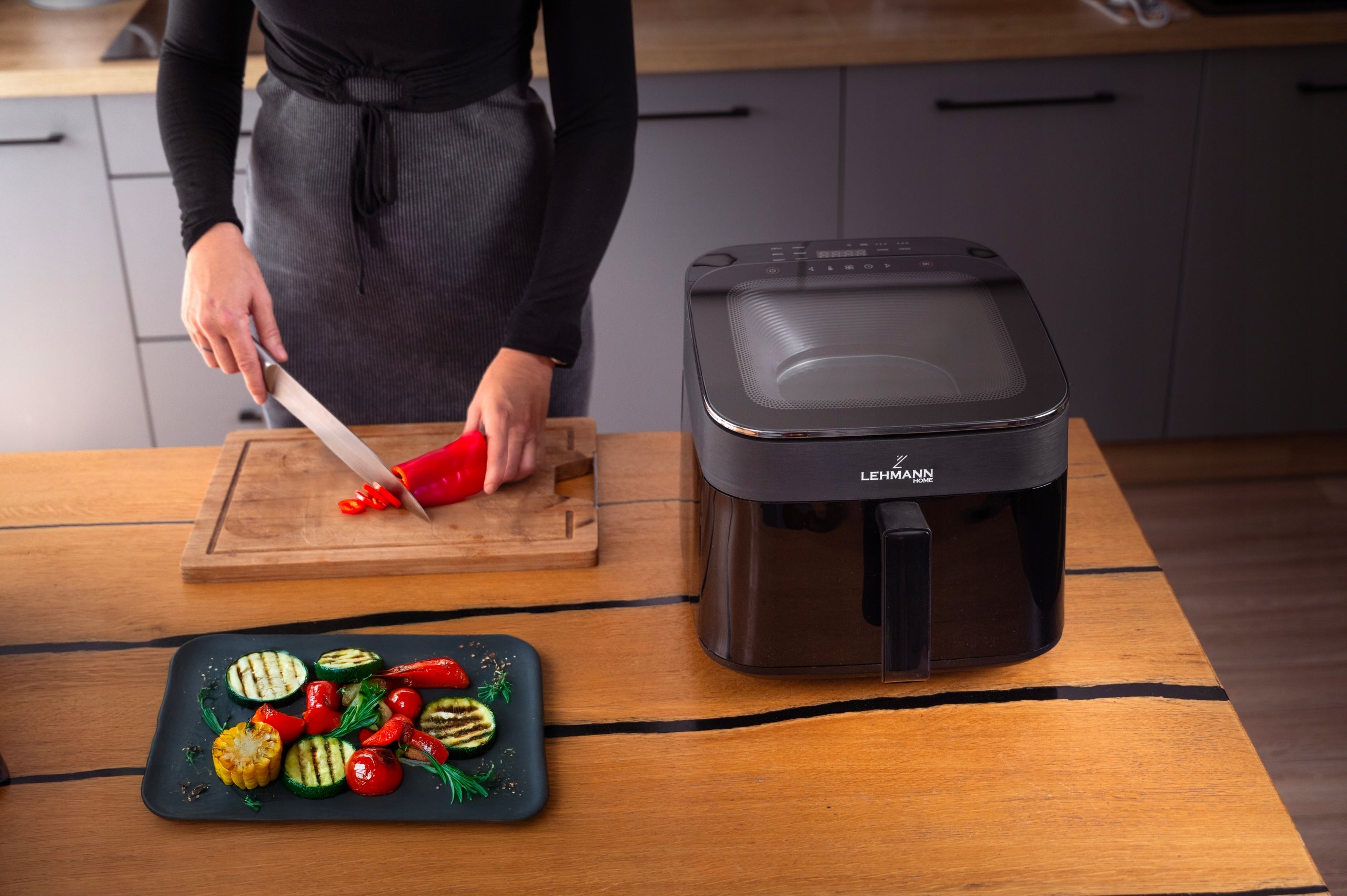 AIR FRYER NON-FAT AIR FRYER 6,5L LARGE BOWL 12 PROGRAMS Manufacturer code FRYTKOWNICA BEZTŁUSZCZOWA FRYTOWNICA AIRFRYER