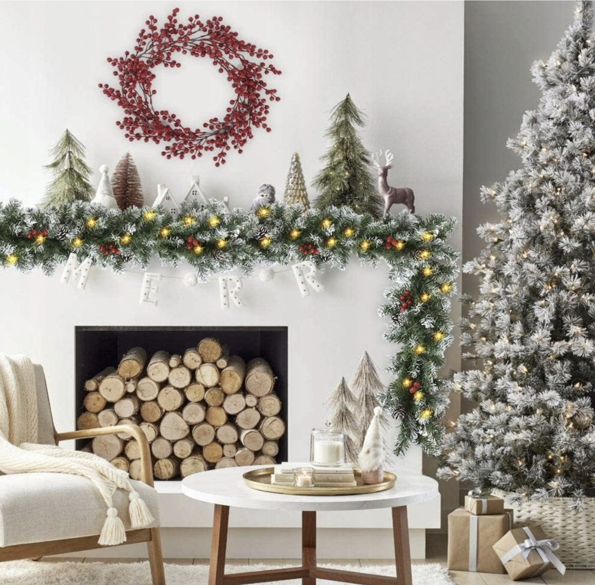 ARTIFICIAL CHRISTMAS TREE GARLAND ORNAMENT CHRISTMAS CHAIN 2,7M Packaging status original