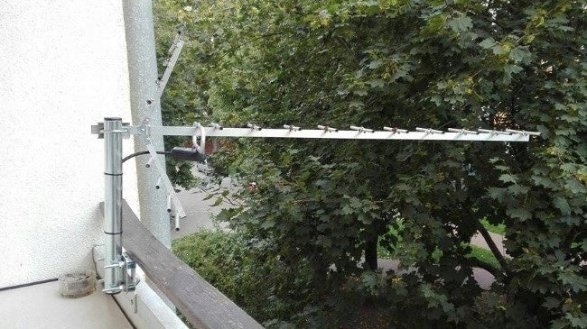 Antenna mast FOR MOUNTING ANTENNA 100cm on the balcony Brand no brand