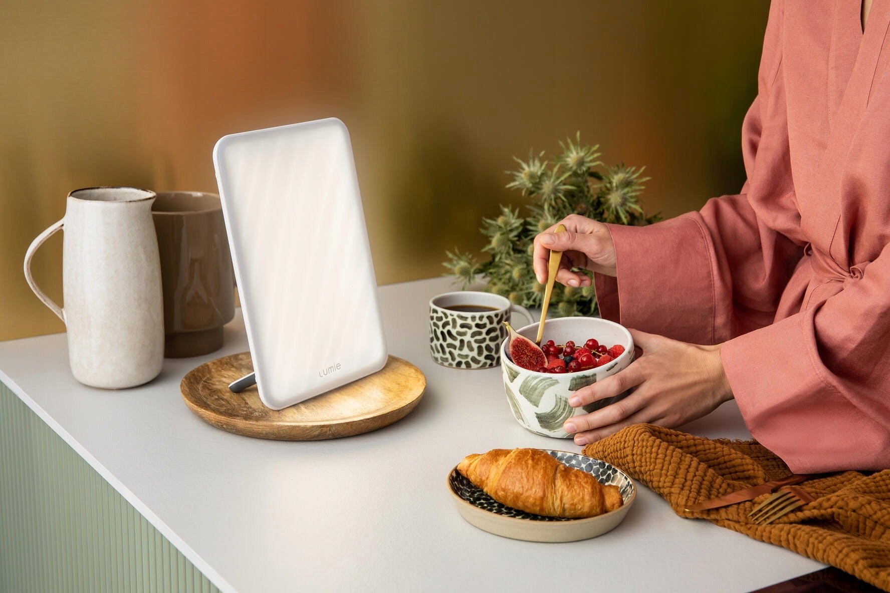Antidepressant lamp Lumie VLB2010 white Manufacturer code 5060006628733