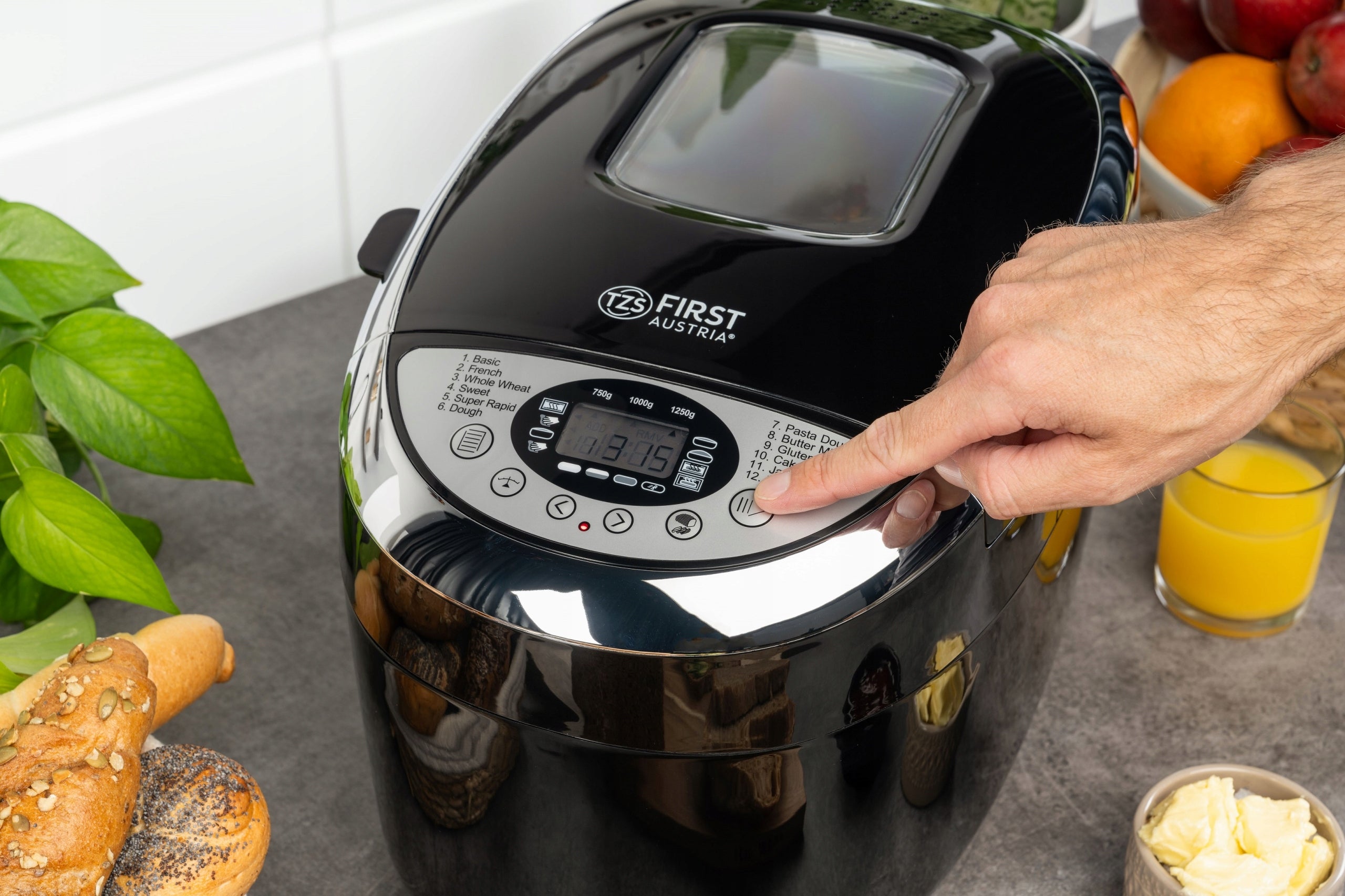 Automatic Bread Maker First Austria 12 Programs 1250 g Manufacturer code 5152-3-BA