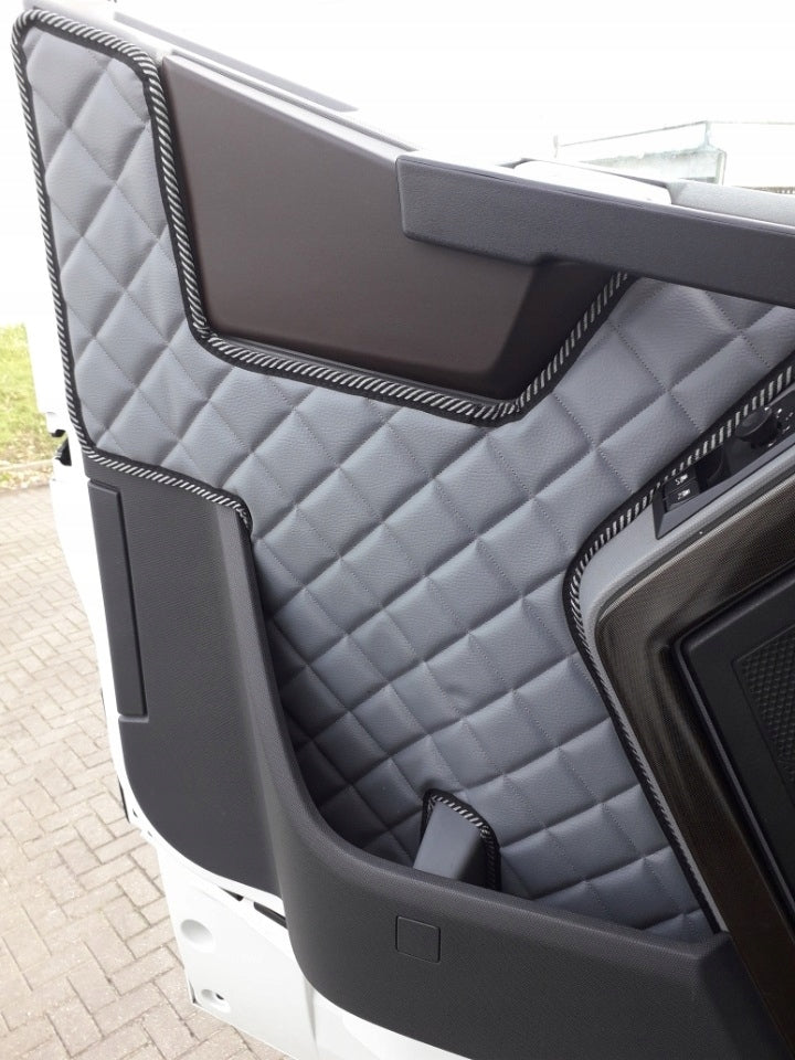 BACON QUILTED DOOR COVERS RENAULT RANGE T