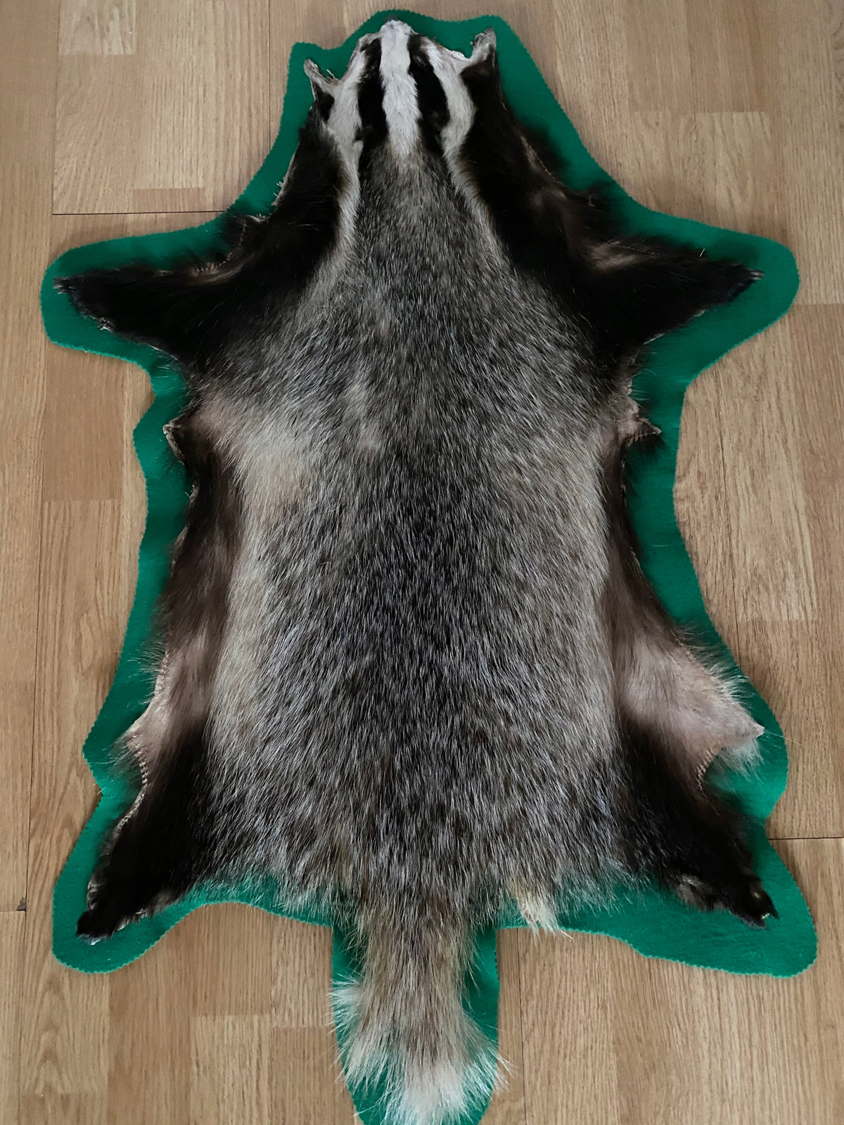 BADGER LEATHER DECORATIVE NATURAL BADGER