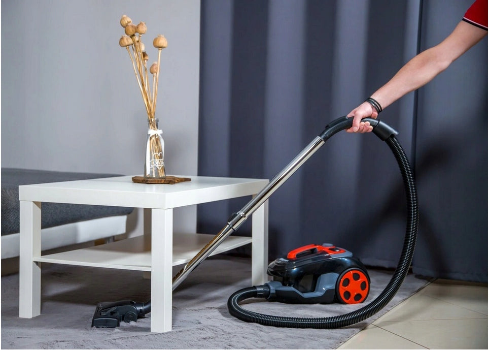 BAGLESS VACUUM CLEANER LEHMANN TYPHOON 4000W WITH TURBO BRUSH HEPA Manufacturer code 5J5TF4-IKID06