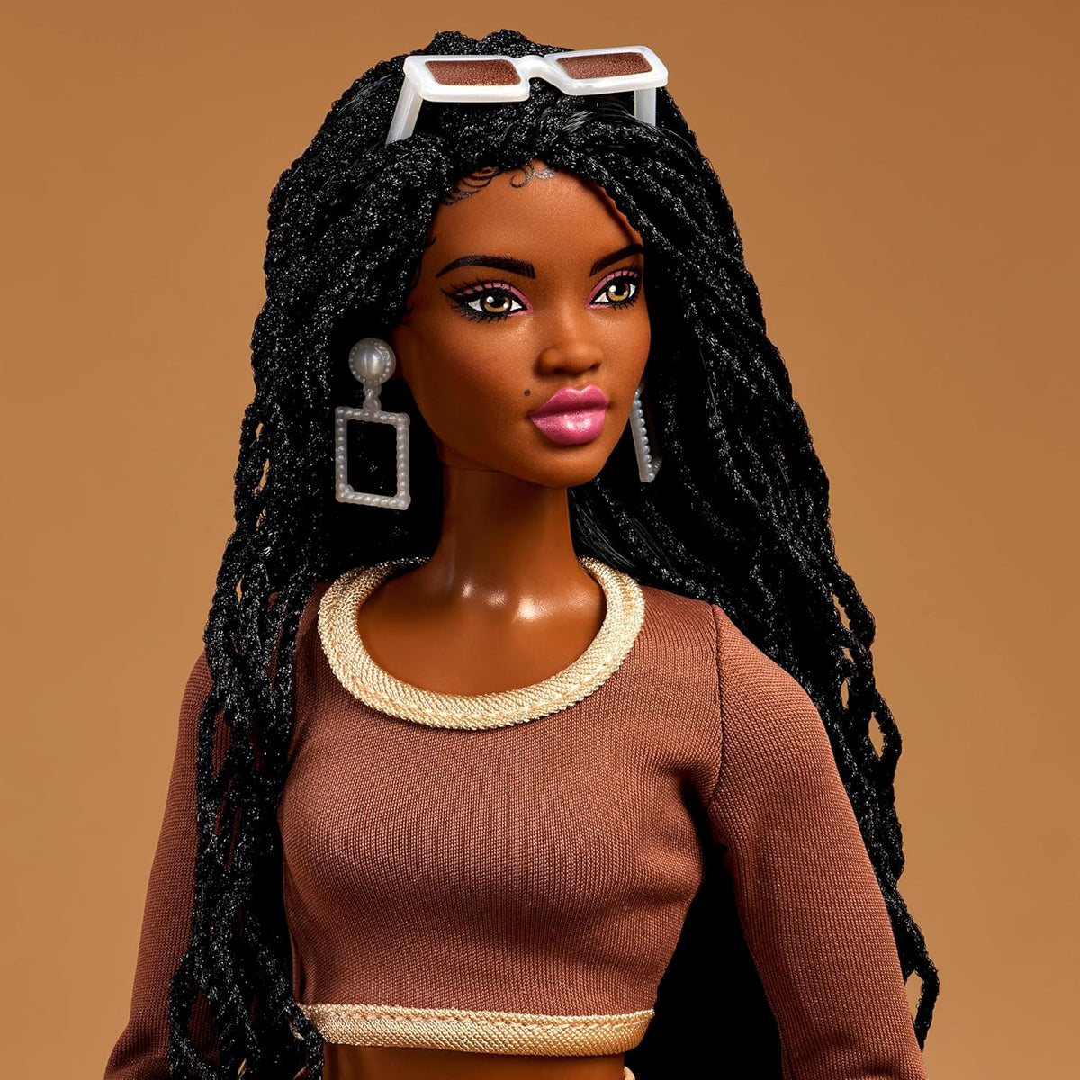 BARBIE SIGNATURE DOLL You Create Barbie Basics Neutral Kit 002 Manufacturer code JJX36