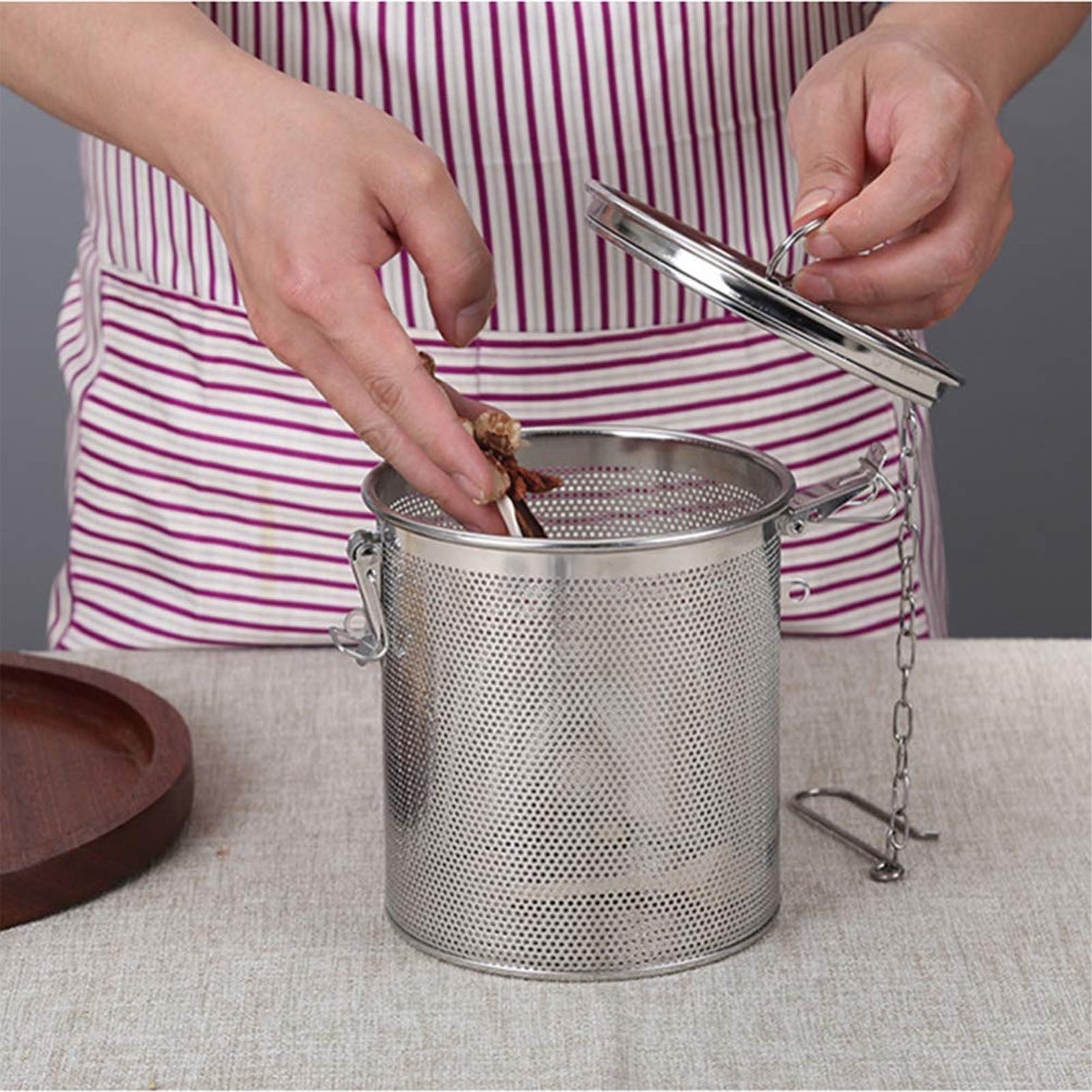BASKET SPICE STRAINER FOR COOKING SOUP 12CM Packaging status original