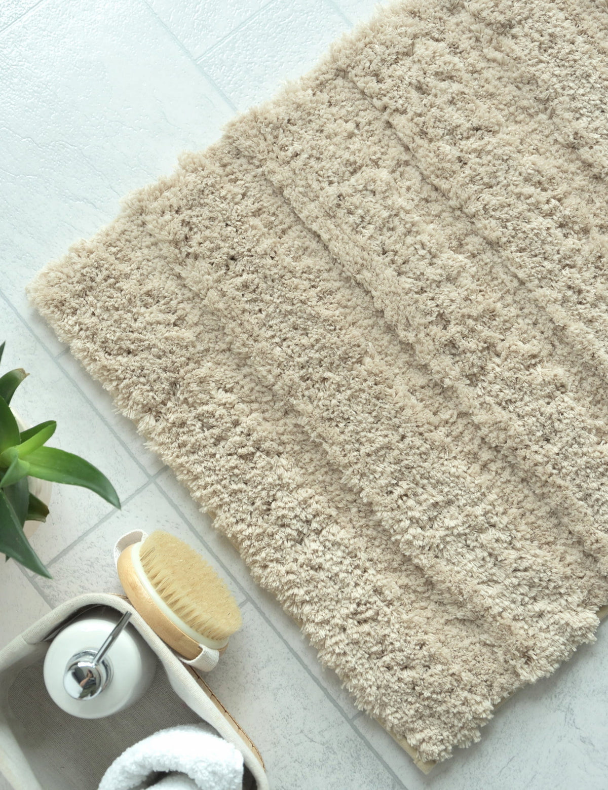 BATHROOM RUG NON-SLIP LARGE 60X110CM BEIGE SOFT FLUFFY Manufacturer code 5905490927750