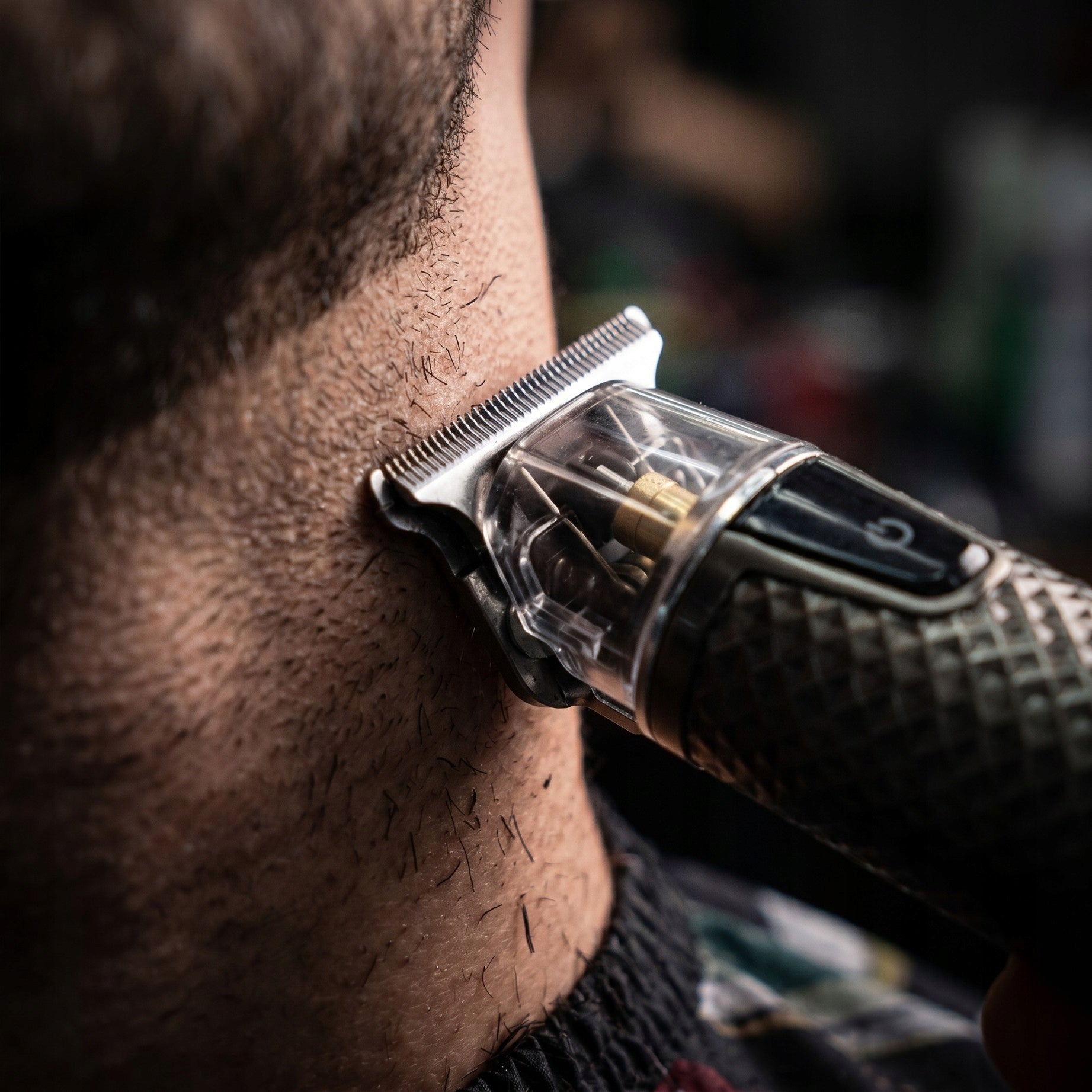 BEARD TRIMMER BEARD HAIR CLIPPER 3 ATTACHMENTS Packaging status original