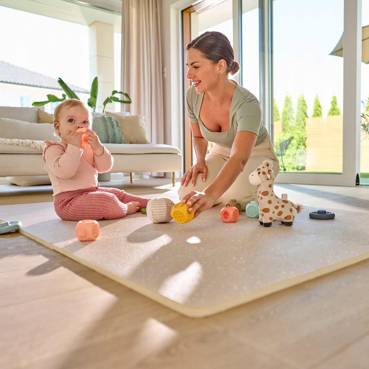 BEIGE Educational mat foam puzzle WITHOUT SMELL 173x116cm Lionelo Yoka Manufacturer code LO-YOKA