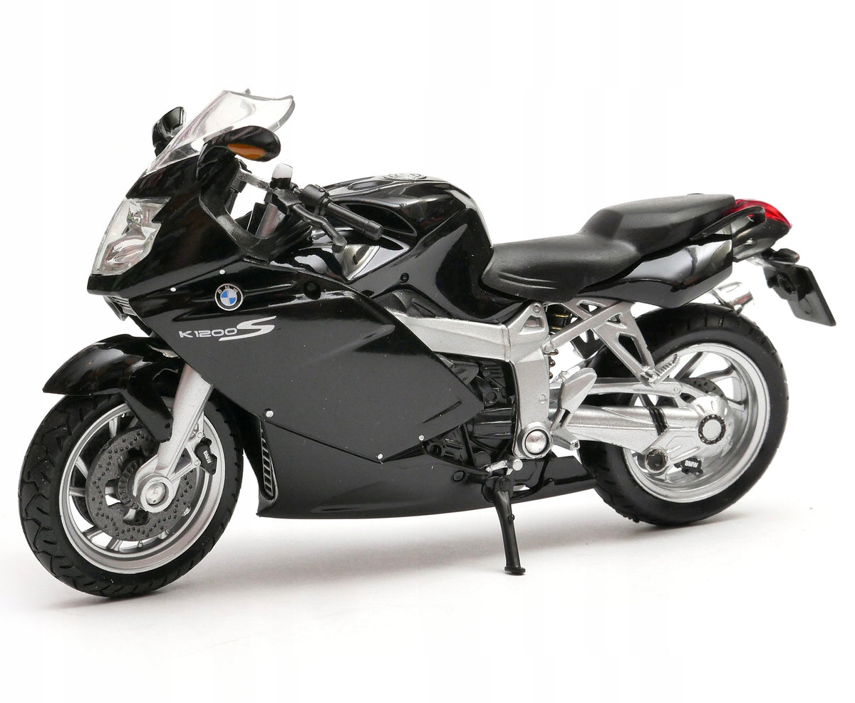 BMW K1200 S 1:18 motorcycle model WELLY