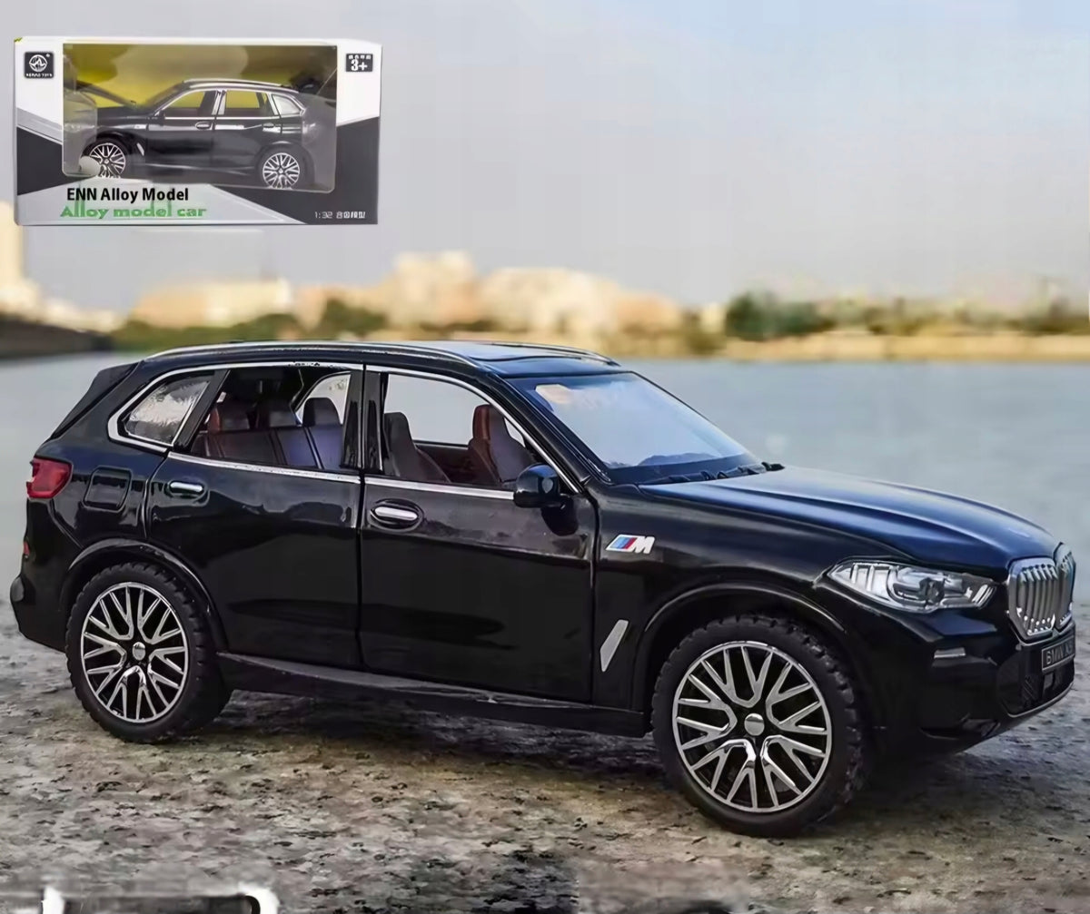 BMW X5 M car model packaging 1:32 toy sound engine door light EAN (GTIN) 5907344227368
