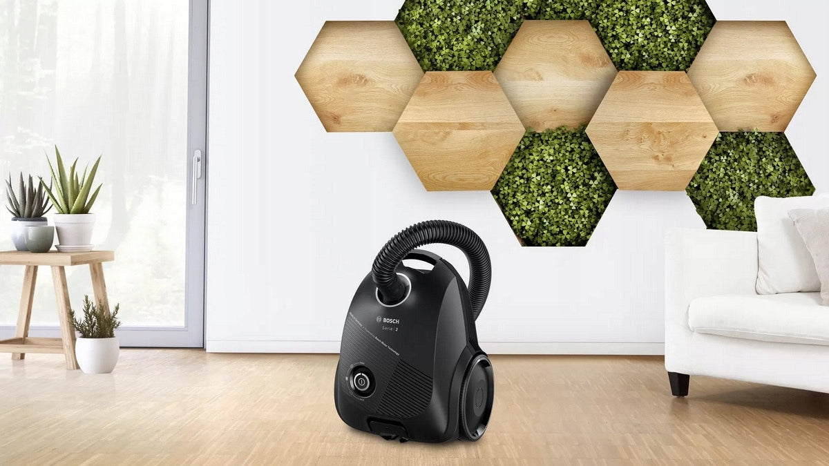 Bagged vacuum cleaner BOSCH BGLS2BA1 HEPA filter 600W Brand Bosch
