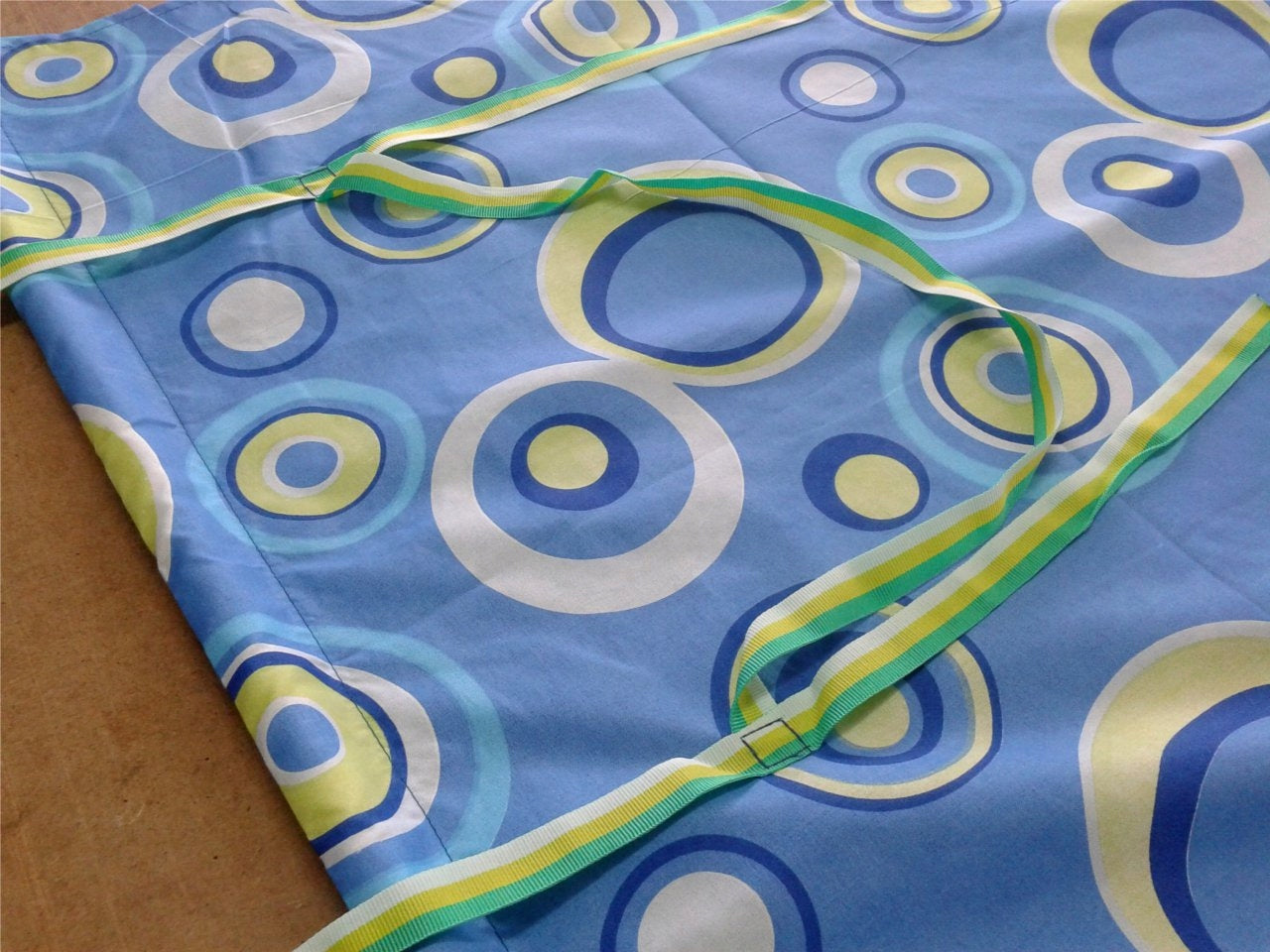 Beach screen 8m _________________ A LOT OF PATTERNS Manufacturer code parawan8m