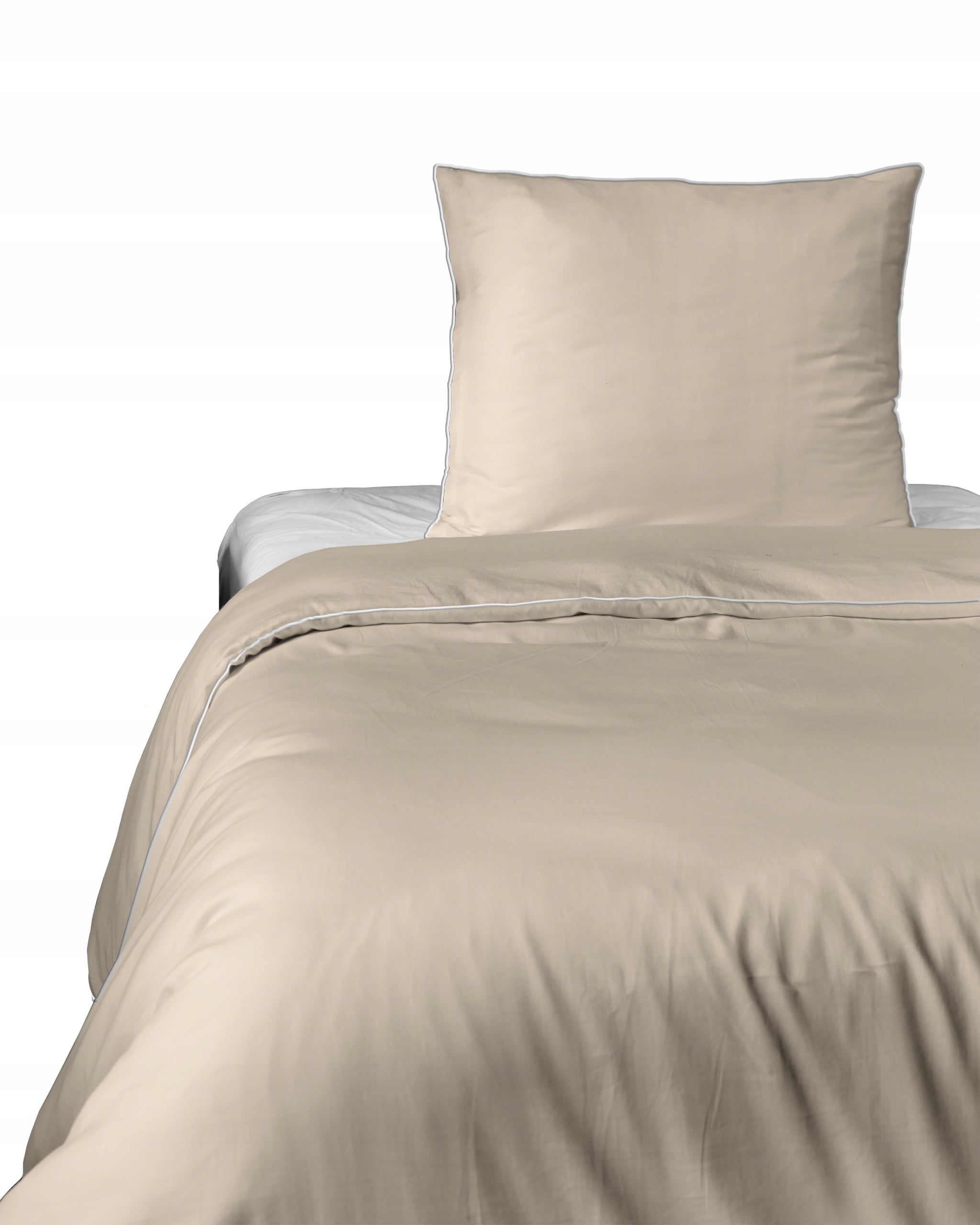 Bedding SMOOTH MACOSATIN quilt 220cmx200cm +2xcushion 70cmx80cm SAND Manufacturer code satbiza220-piaskowy