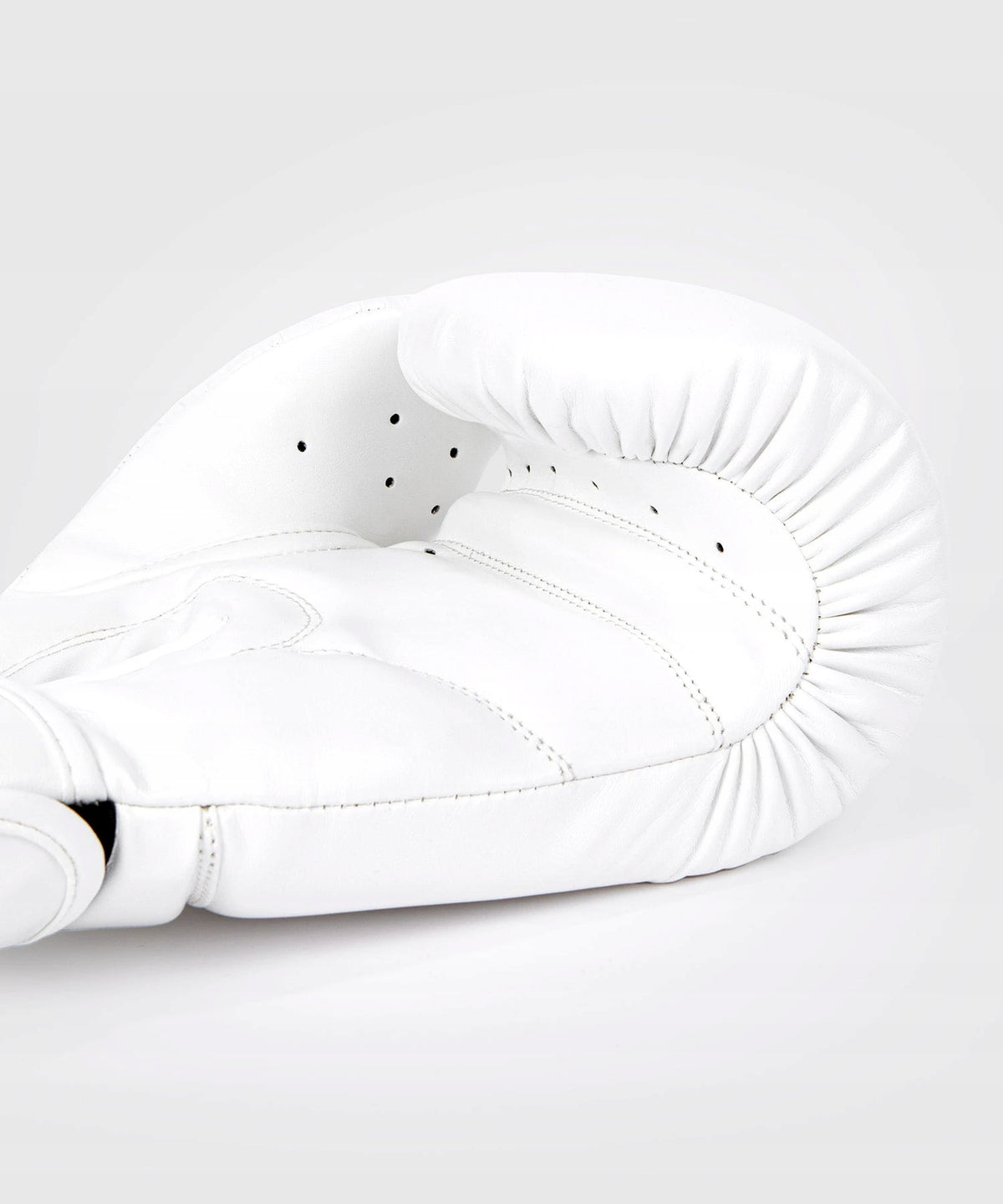 Boxing Gloves VENUM Contender 1.5 White 12oz Brand Venum