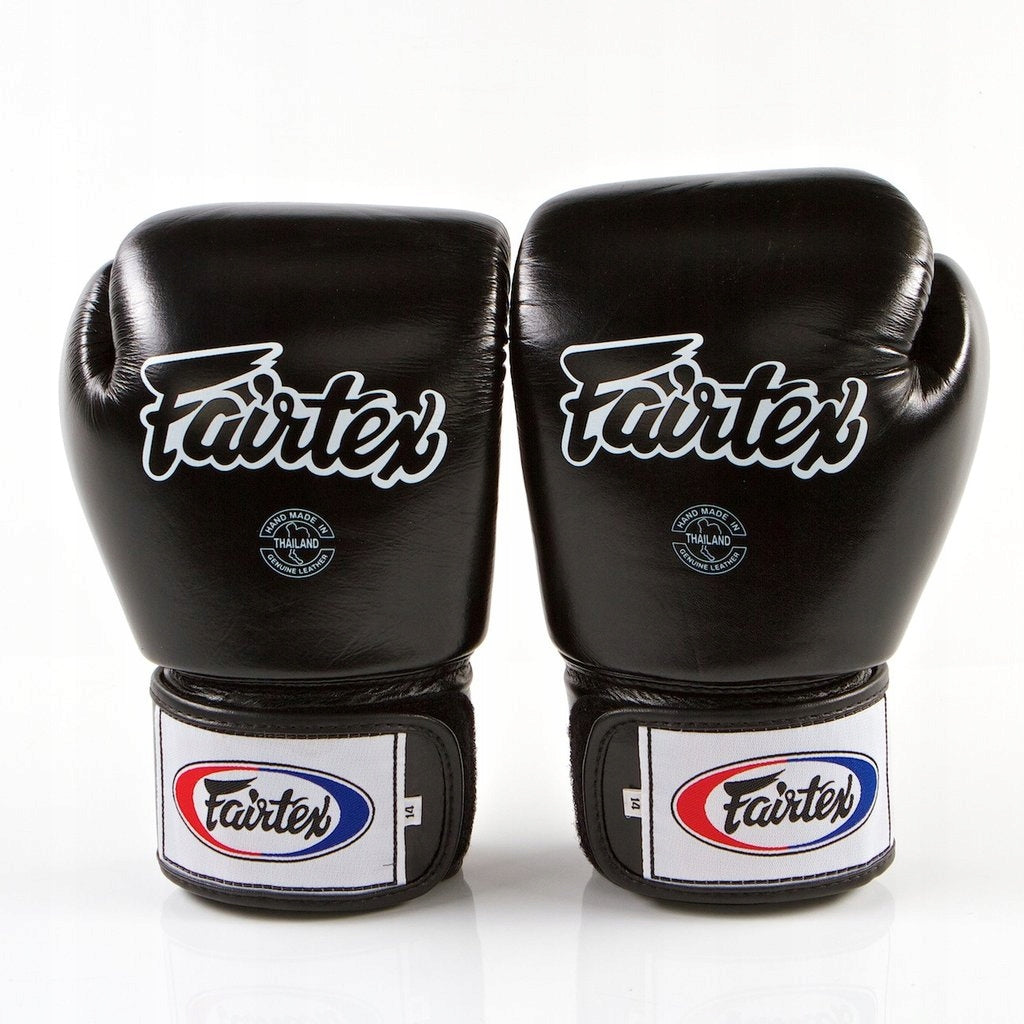 Boxing gloves Fairtex Universal "Tight-Fit" Design black Weight of gloves 16 oz
