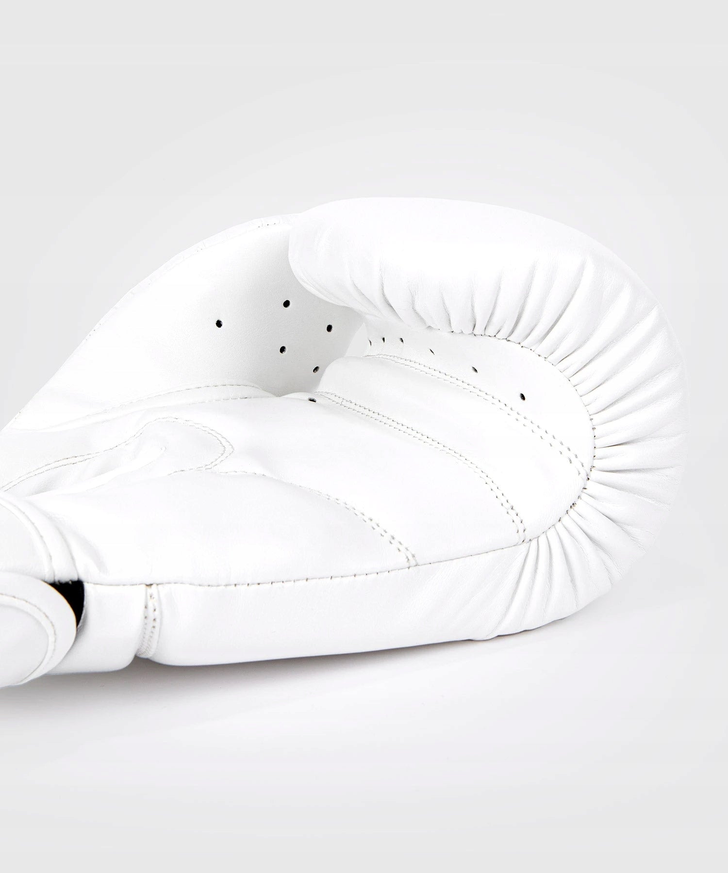 Boxing gloves Venum Contender 1.5 14oz white Brand Venum
