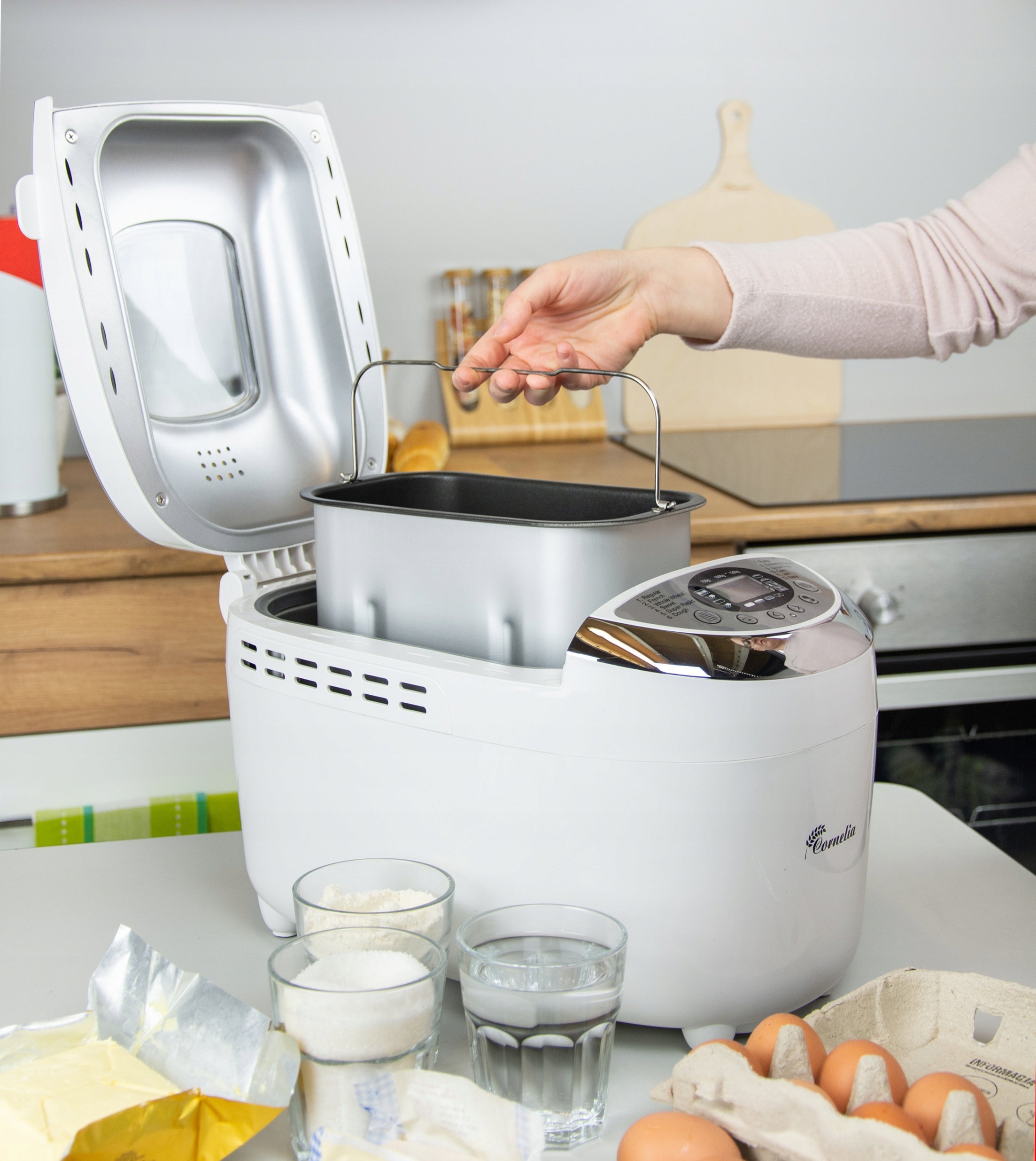 Bread maker automatic 850 W 1250 g 12 programs 2 stirrers black Manufacturer code 5152-3-BA