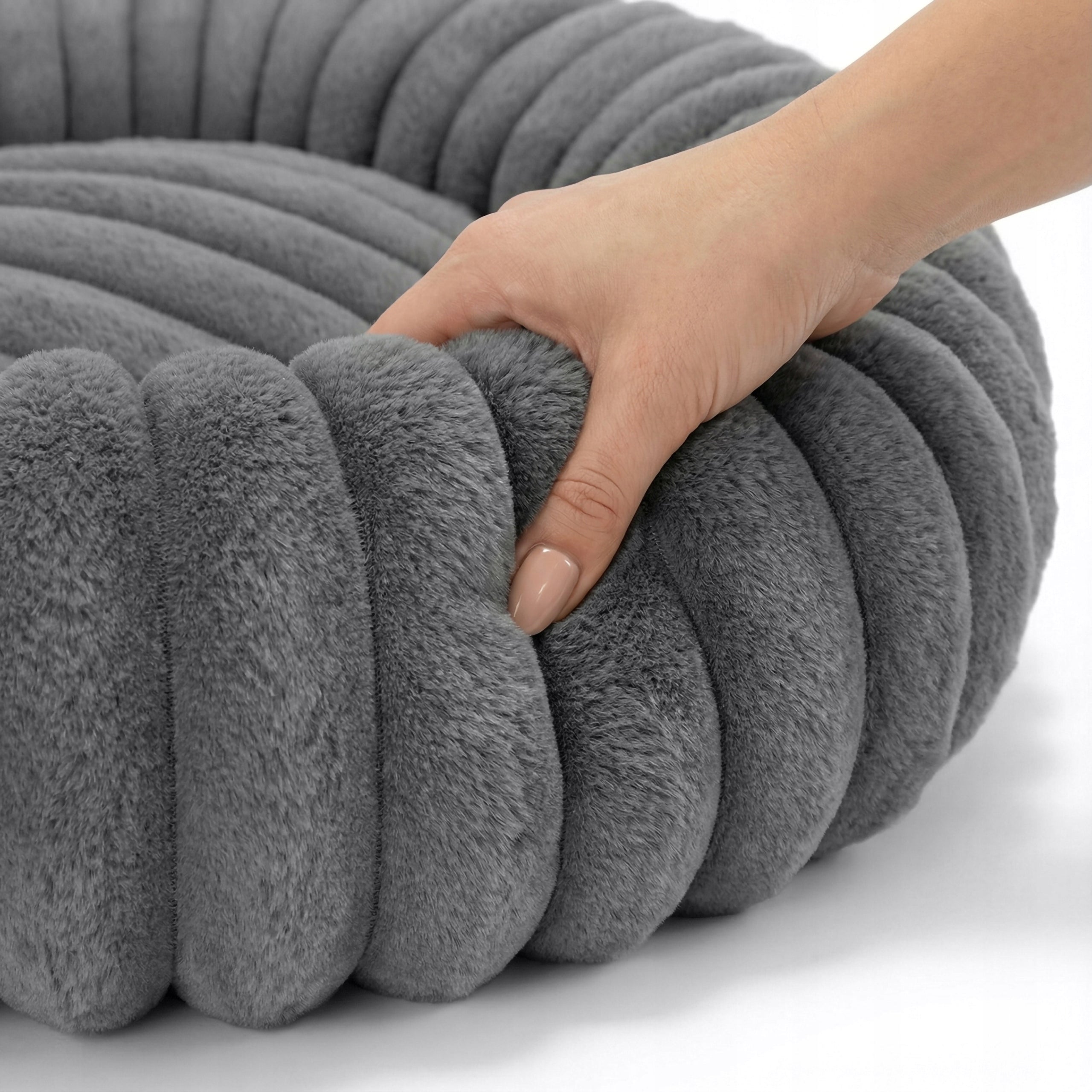 CAT AND DOG BED ROUND 60 CM SOFT ENVELOPING RABBIT FUR Brand Dogguru
