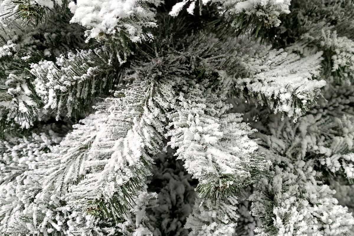 CHRISTMAS TREE ARTIFICIAL SNOW-COVERED FIR SLIM 220CM NARROW IN SPITZ SLIM Manufacturer code 5906948395800
