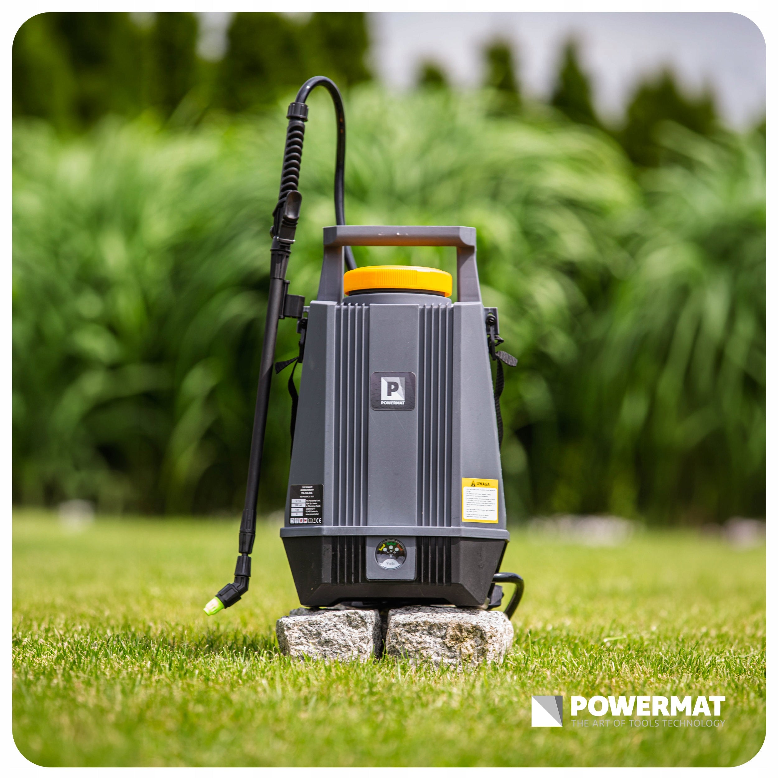 CORDLESS GARDEN ARM PRESSURE SPRAYER LIGHTWEIGHT 2AH LI-ION 8L Product weight with unit packaging 2.3 kg