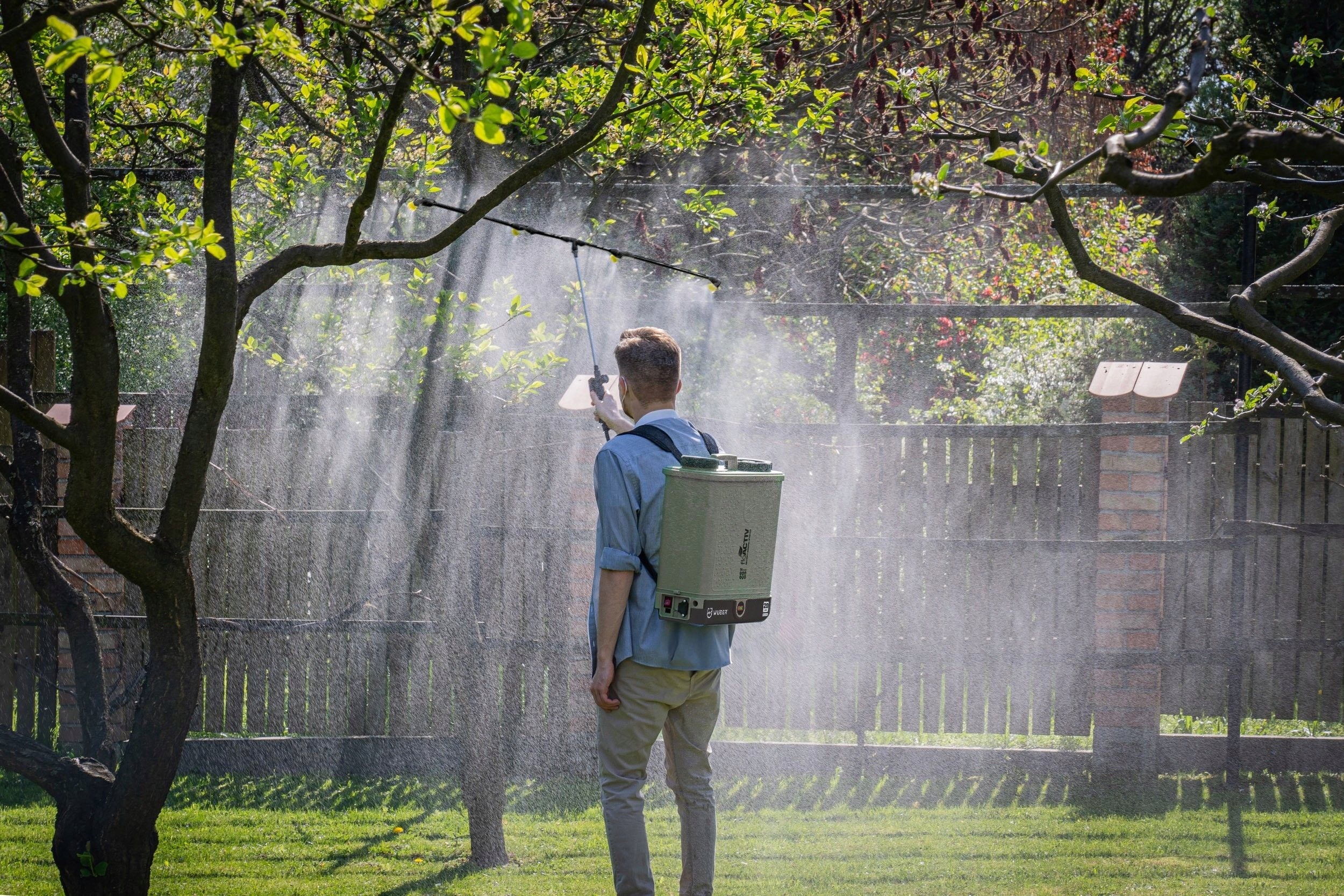 CORDLESS GARDEN SPRAYER ELECTRIC BACKPACK 20L SET WUBER Brand Wuber