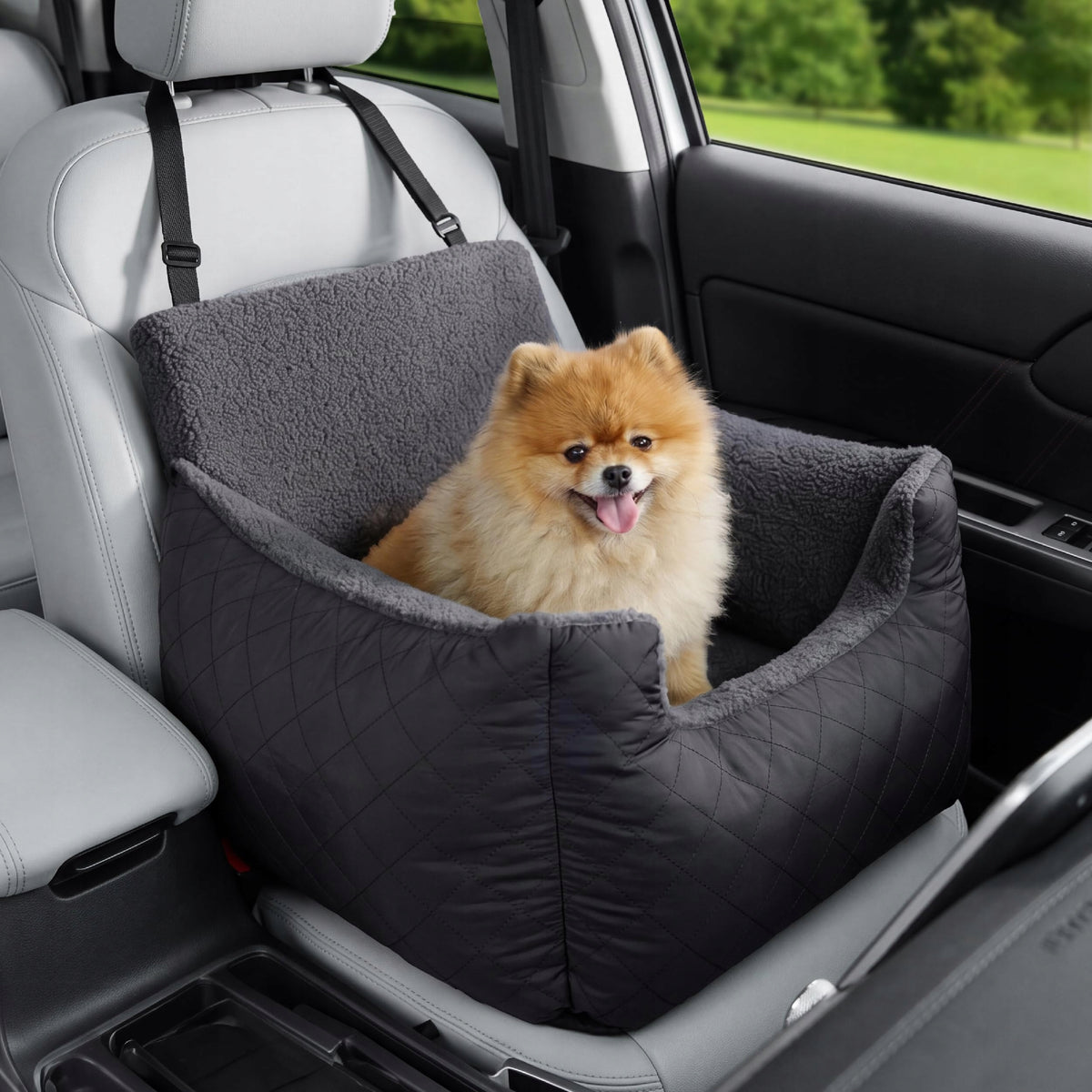 Car seat for small dogs Lesure zipped quilted black