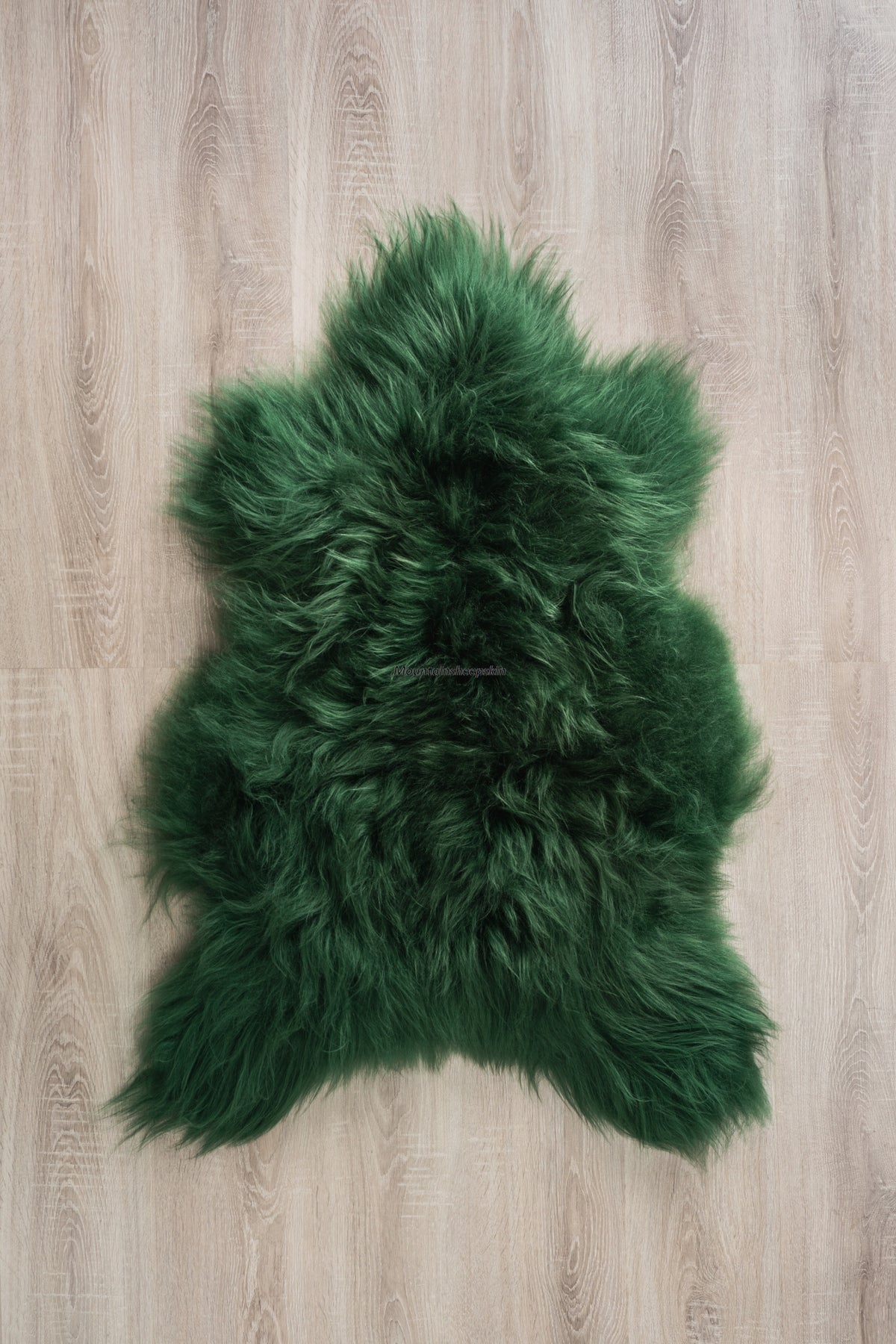 Carpet Sheepskin Dark Green Island 110-130 cm Packaging status original
