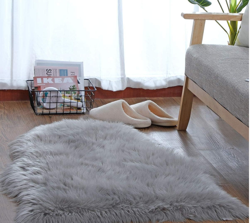Carpet faux fur, 60x90 cm, long pile, Colour:grey Manufacturer code Dywan sztuczne futro