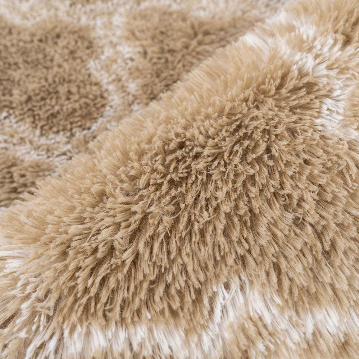 Carpet for living room shaggy DECOR non-slip soft fluffy fashionable 140x200 Brand Strado