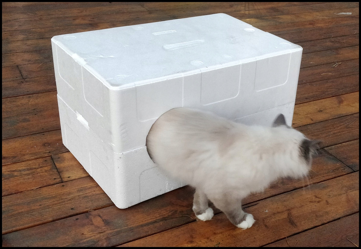 Cat house 60x40x34 Two halves Styrofoam box Manufacturer code 62946