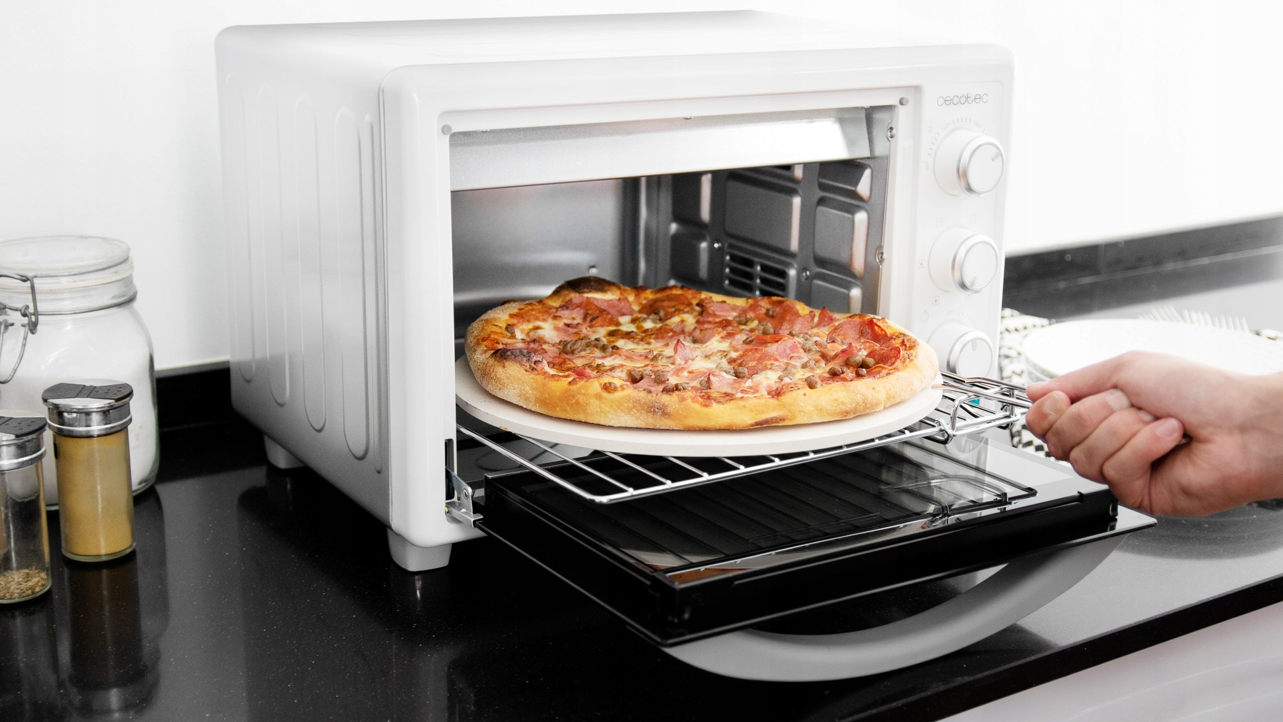 Cecotec Bake&Toast 2600 White 4Pizza Mini Oven Stone for Pizza White Manufacturer code 03813