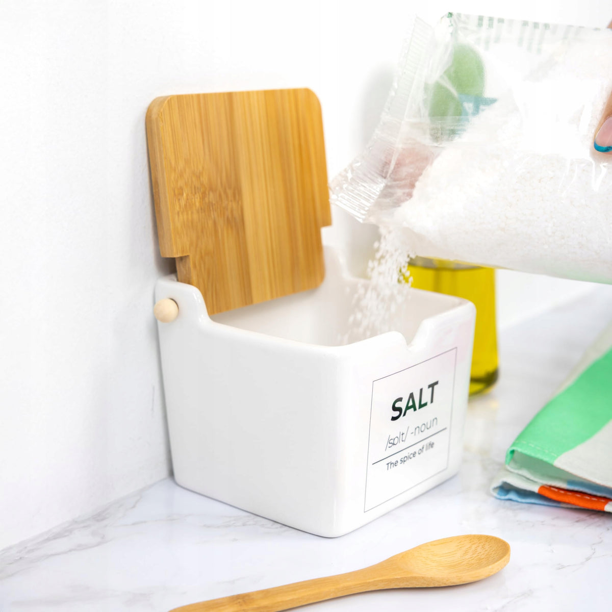 Ceramic Salter with Lid and Teaspoon White 680 ml Square Packaging status original