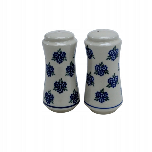 Ceramic salt and pepper shakers in Bolesławiec