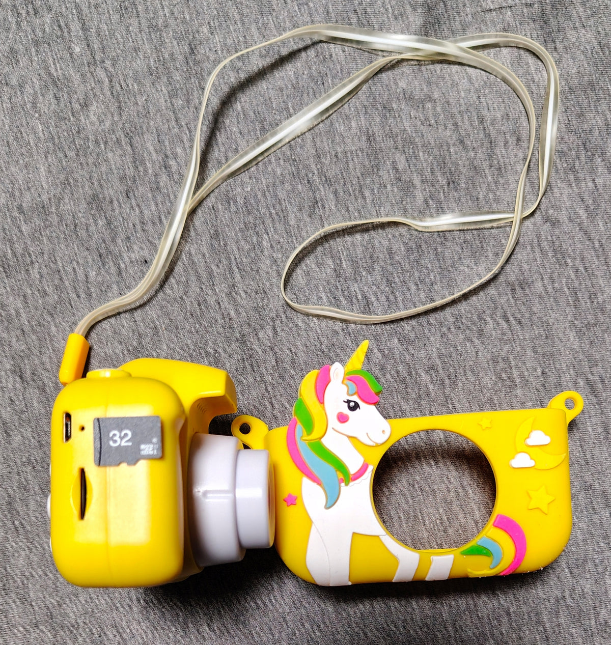 Children's camera C3 yellow,12MP unicorn horse, Packaging status original
