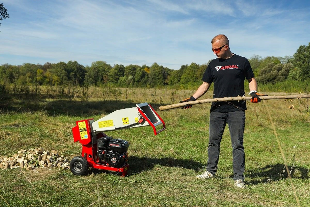 Chipper for branches ARPAL Light with gasoline engine Brand ARPAL