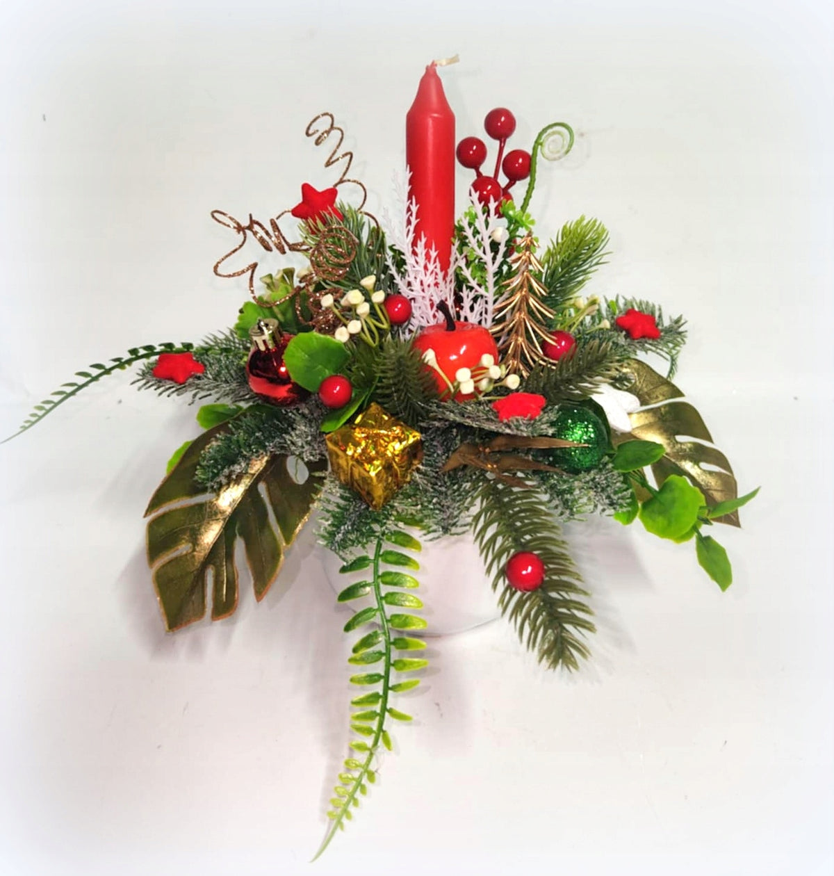 Christmas Reed Christmas with Candle Brand no brand