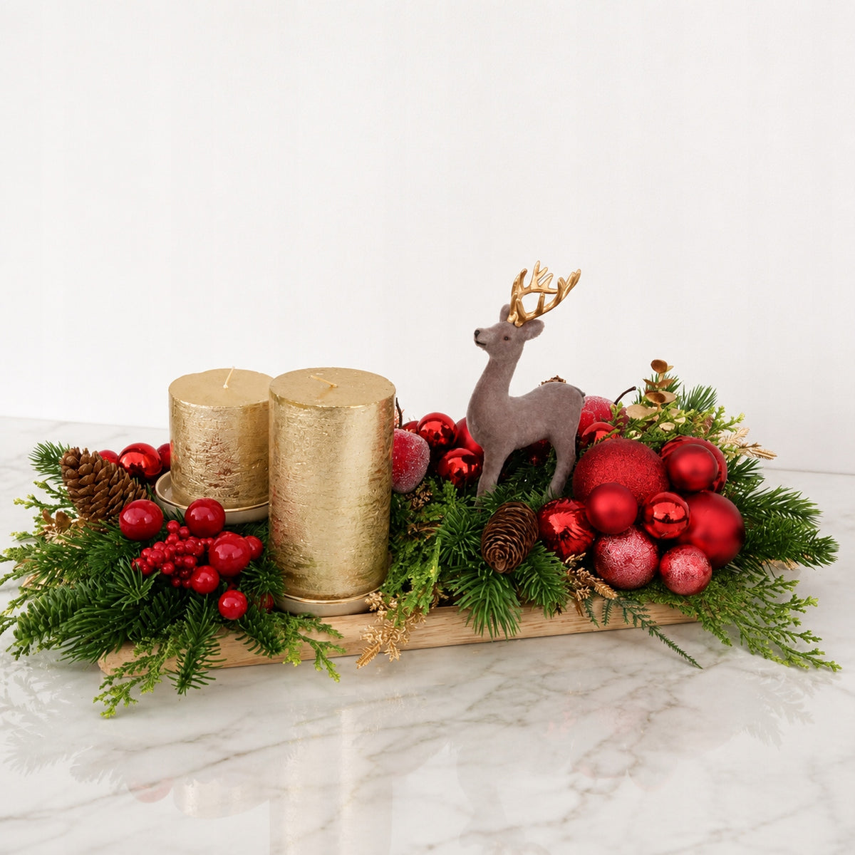 Christmas Table Decoration with Reindeer and Christmas Candle GIFT