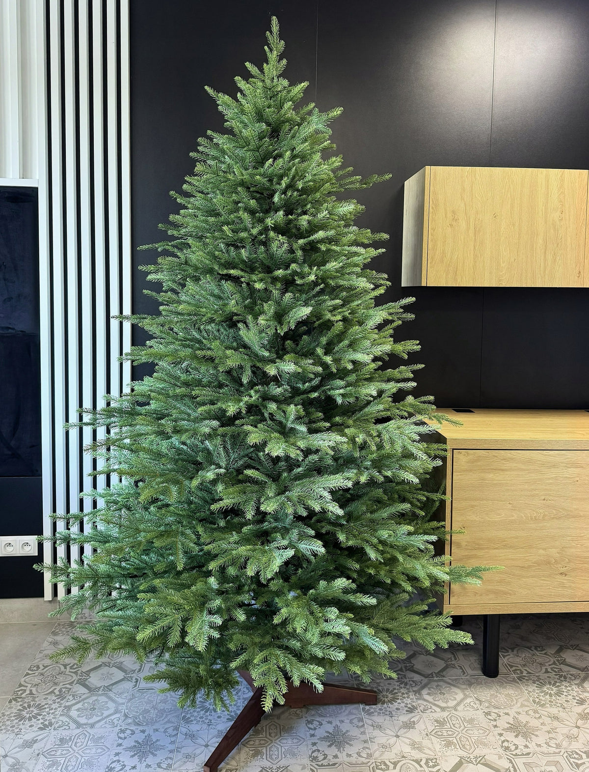 Christmas Tree Artificial Pe Like Real HANOVER 100% Pe 240 cm Packaging status original