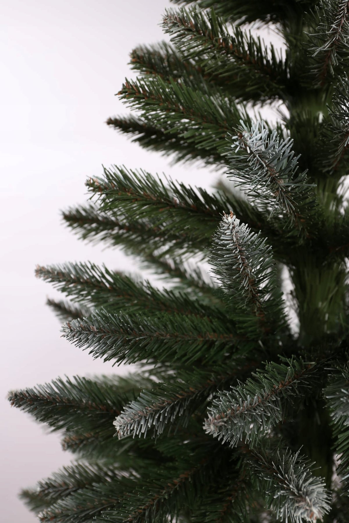 Christmas Tree Artificial Siberian Spruce Snowy 220 cm Manufacturer code CHOINKA