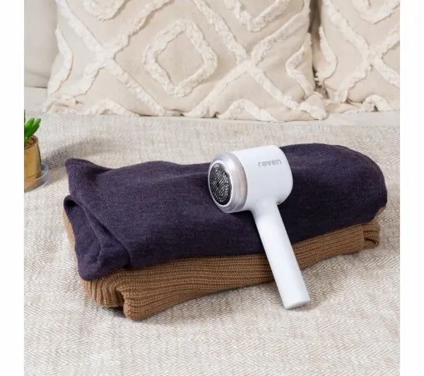 Clothes Shaver RAVEN EGU002 Cordless White Included equipment cleaning brush